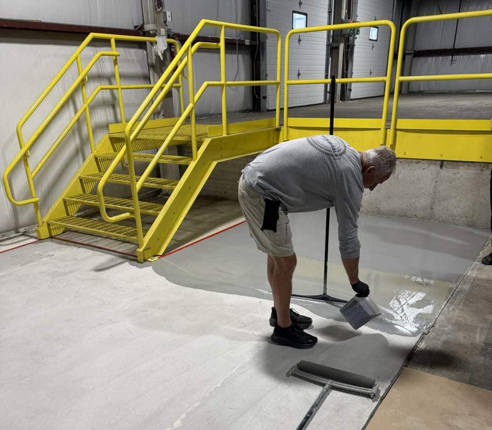 Laying grey polyaspartic